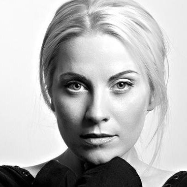 Louise Dearman