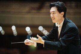 Lio Kuokman conducts world premiere by Chan Kai-young, Schumann’s Rhenish Symphony, and Mozart’s Coronation Piano Concerto with Colleen Lee
Mozart & Schumann (26 June, ONE performance only)