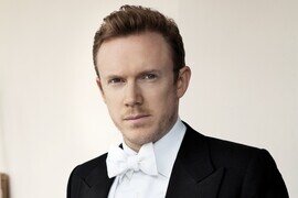 HK Phil Set to Dazzle Chengdu with Daniel Harding and Anna Fedorova