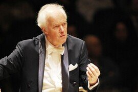 From Mahler to Beethoven –
Maestro Edo de Waart&#39;s Eight Glorious Seasons with the HKPO
Conclude with the Magnificent "Farewell to Edo Trilogy" from 6-21
Tickets on Sale from 3 February